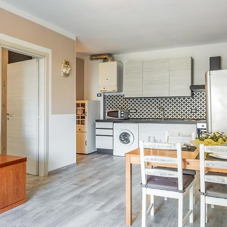 מארינלה די סרזאנה Domus Lucis Apartment Terrace & Private Parking מראה חיצוני תמונה